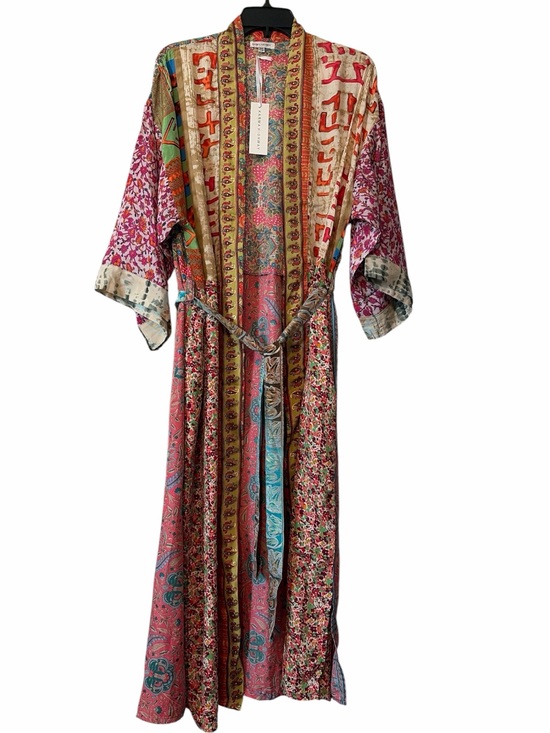 Karma Highway Tops - Karma Highway viscose kimono robe